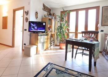 Bilocale via moroni, 6 
 Brembate di Sopra, Brembate di Sopra - foto 8