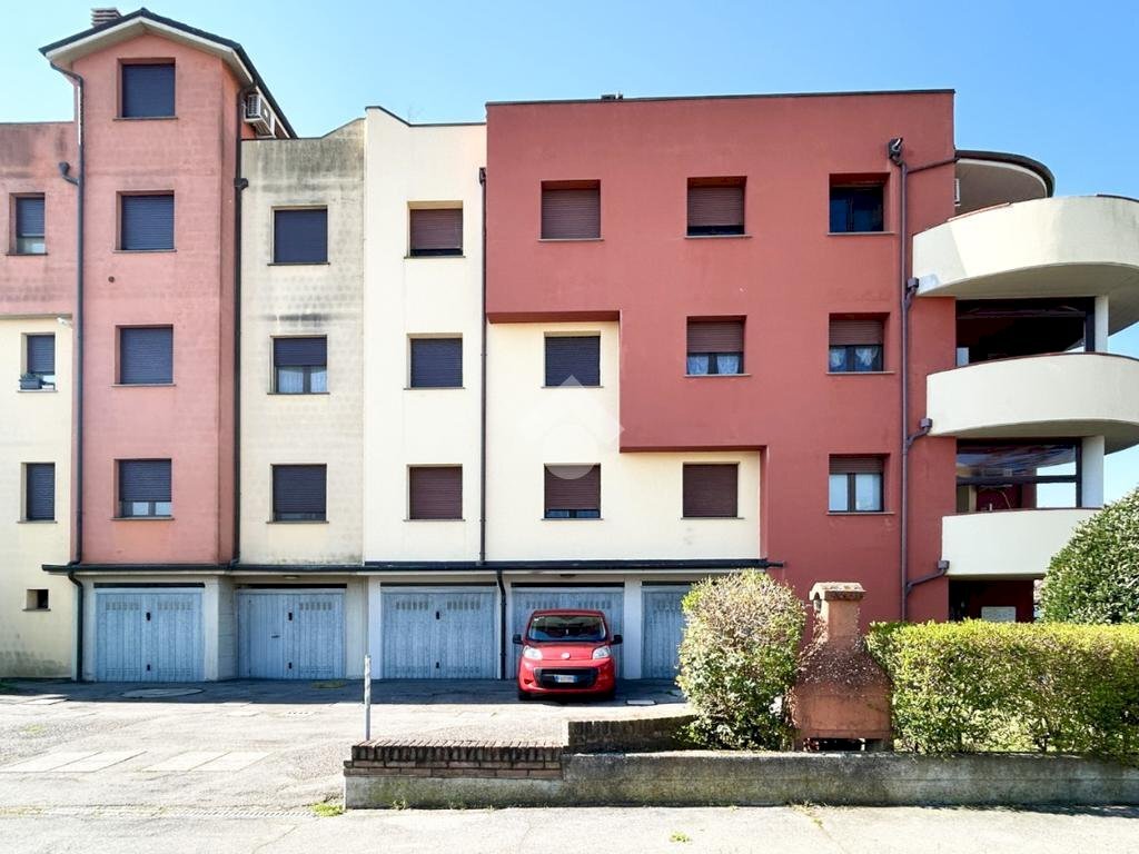 Two-room apartment Via Don Primo Angelini, Molinella - photo 2