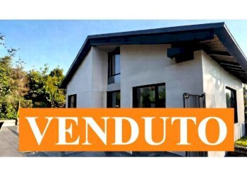Semi-detached Villa Cinzano - photo 1