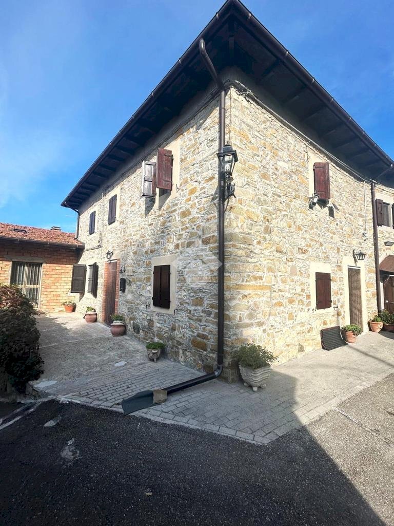 Casa indipendente Località Casello, Montecreto - foto 1