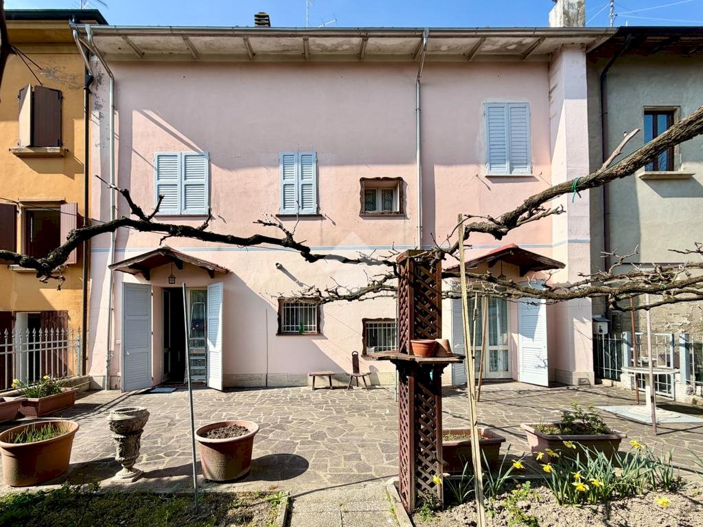 Casa semi indipendente Via della Libertà, Novellara - foto 2