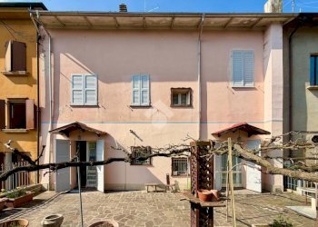 Casa semi indipendente Via della Libertà, Novellara - foto 1