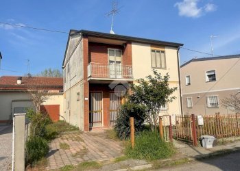 Trilocale Via scarlatti, Lugo - foto 2