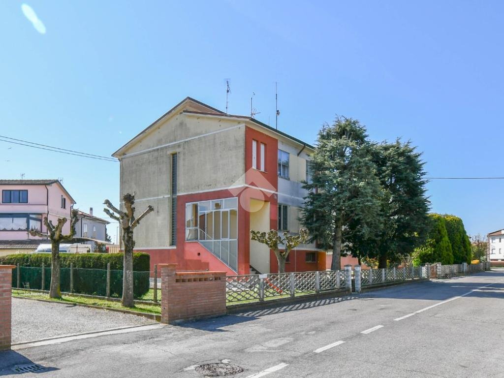 Quadrilocale Via Ferdinando Santi, Poggio Renatico - foto 1
