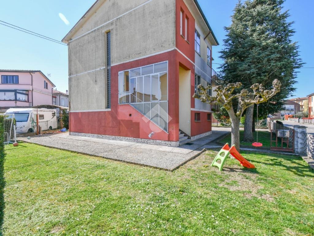 Quadrilocale Via Ferdinando Santi, Poggio Renatico - foto 3