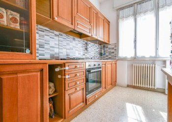 Four-room apartment Via Ferdinando Santi, Poggio Renatico - photo 10