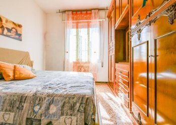 Four-room apartment Via Ferdinando Santi, Poggio Renatico - photo 11