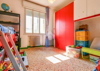 Four-room apartment Via Ferdinando Santi, Poggio Renatico - photo 15