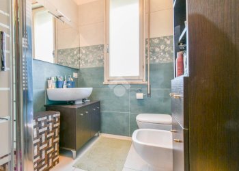 Four-room apartment Via Ferdinando Santi, Poggio Renatico - photo 18