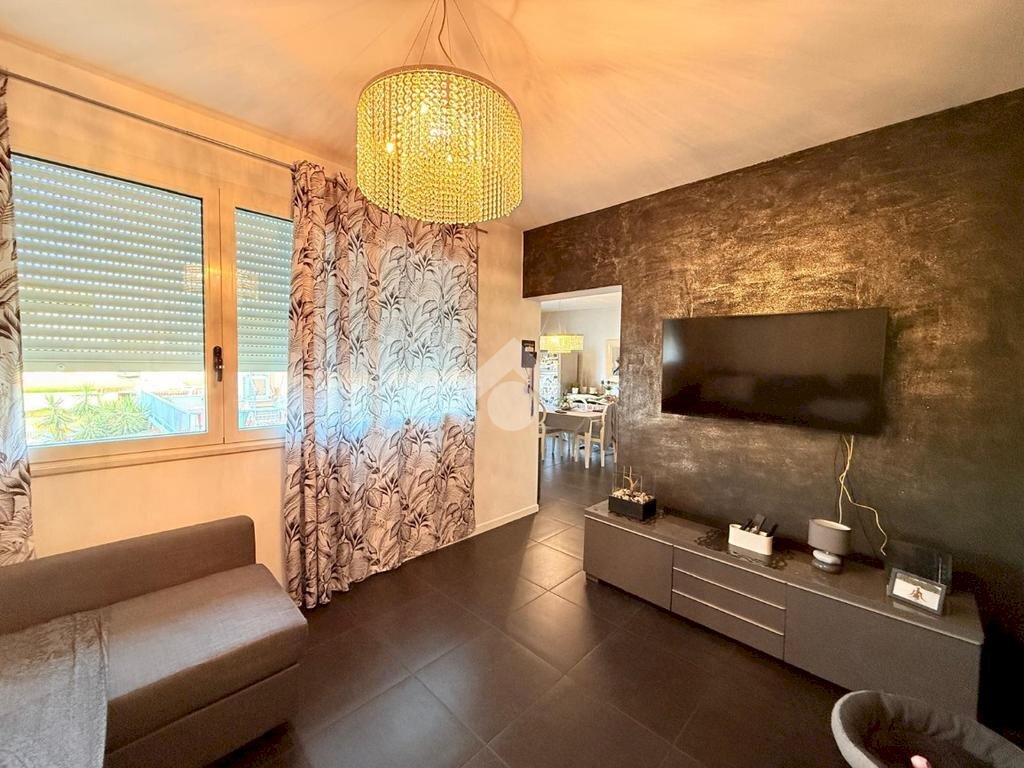 Trilocale Viale S. Lorenzo, Riccione - foto 1