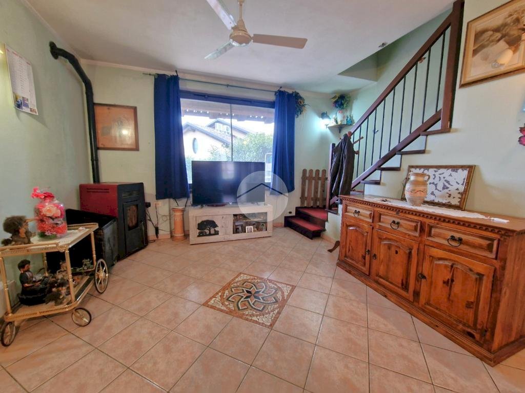 Porzione di casa Via Don Nicola Omedè, San Paolo Solbrito - foto 1