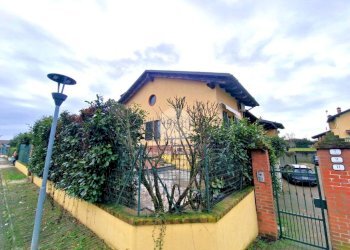 Porzione di casa Via Don Nicola Omedè, San Paolo Solbrito - foto 2