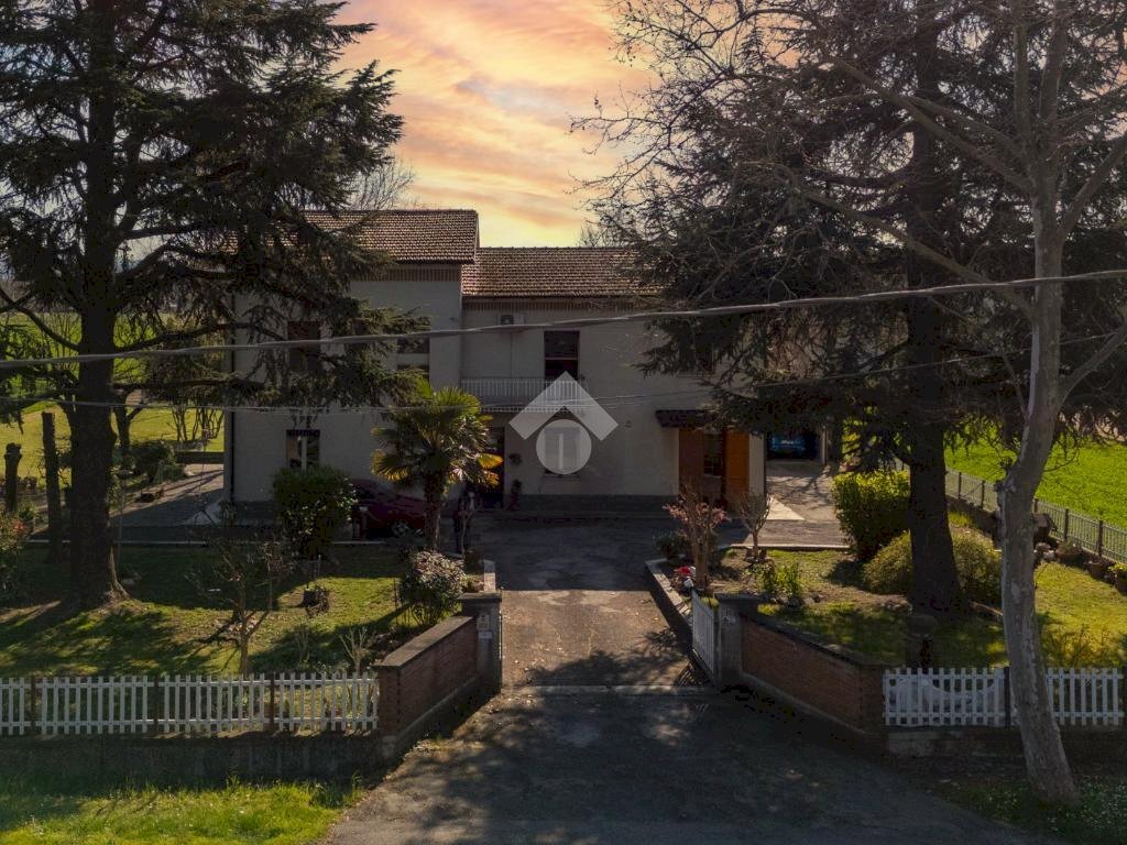 Villa Villa singola Via del Buracchione, Reggio nell'Emilia - photo 2