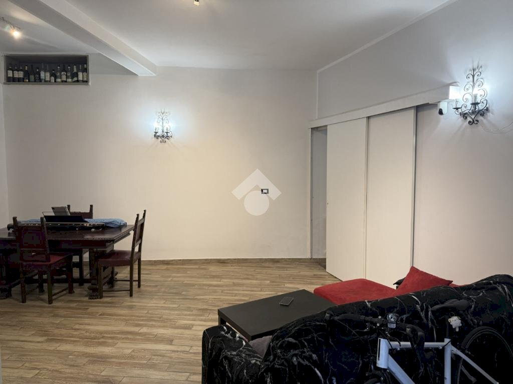 Quadrilocale Via Caffaro, Genova (zona Castelletto) - foto 1