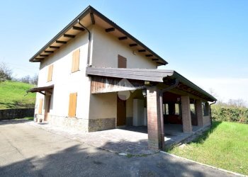 Villa Str. del Curolo, Sala Baganza - foto 1