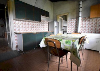 Villa Str. del Curolo, Sala Baganza - foto 10