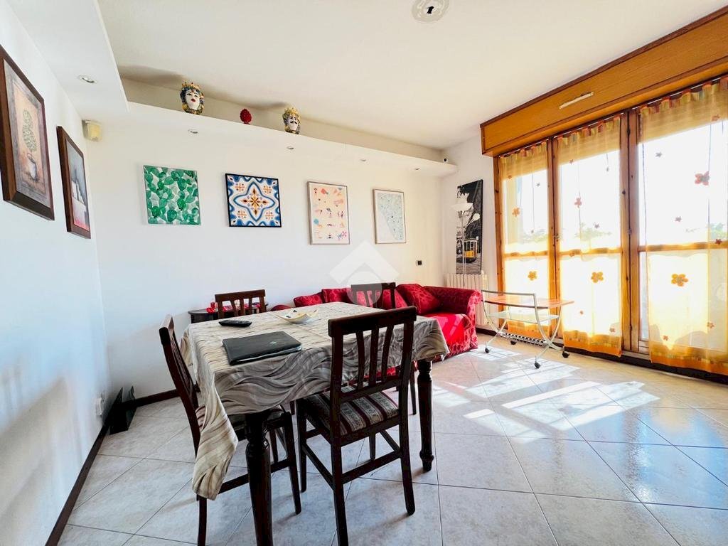 Trilocale Via Cascina Bianca, Milano (zona Barona) - foto 1