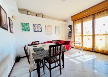 Trilocale Via Cascina Bianca, Milano (zona Barona) - foto 1