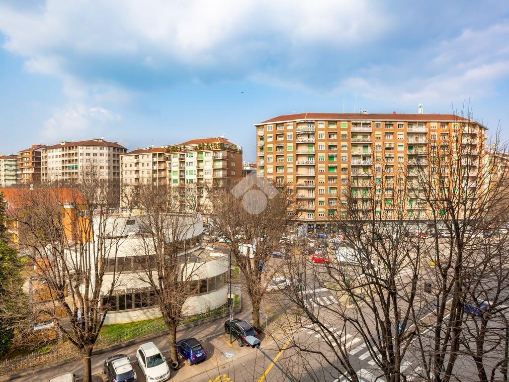 Two-room apartment Corso Orbassano, Torino (neighborhood Santa Rita) - photo 1