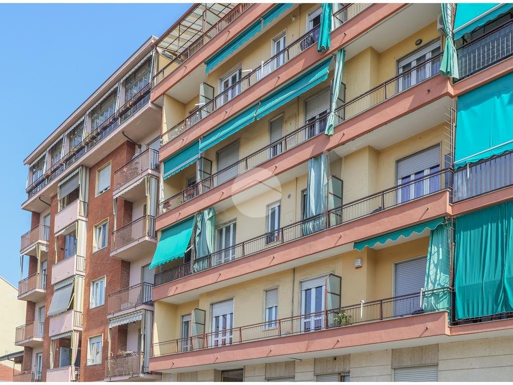 Two-room apartment Via Andrea Cisi, Torino (neighborhood Lucento) - photo 2