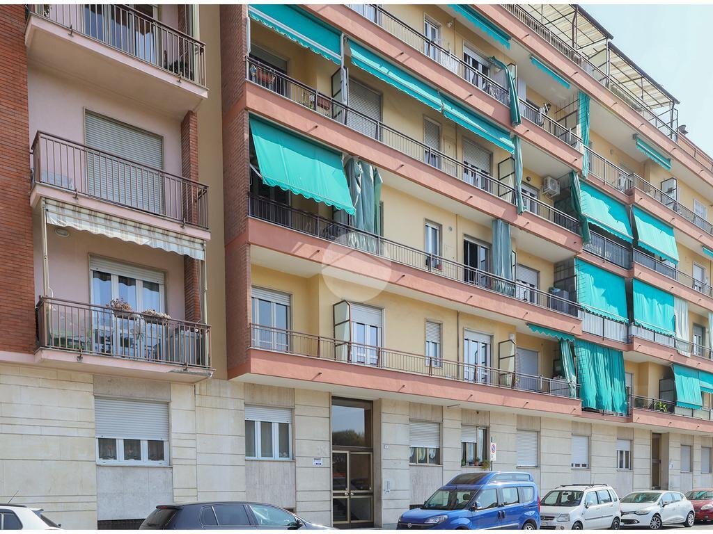 Two-room apartment Via Andrea Cisi, Torino (neighborhood Lucento) - photo 3