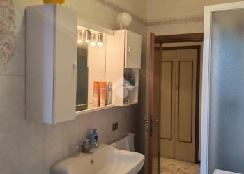 Three-room apartment Via Paolo Veronese, Bologna (neighborhood Battindarno) - photo 17