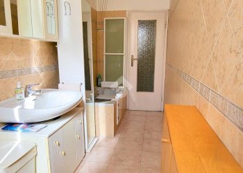 Two-room apartment Via Giuseppe Garibaldi, Cornaredo - photo 12