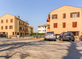 Trilocale Via Buttifredo, Ferrara (zona San Martino) - foto 1