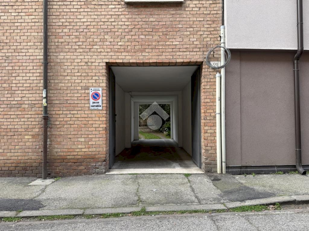 Box Via Renata di Francia, Ferrara - foto 1