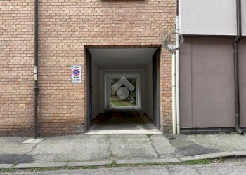 Box Via Renata di Francia, Ferrara - foto 1