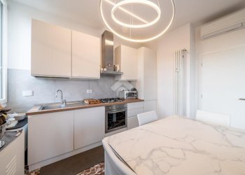 Trilocale Viale Martiri della Libertà, Modena (zona Centro Storico) - foto 5