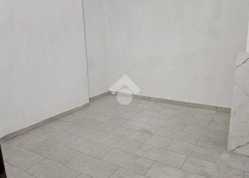 Trilocale Viale Martiri della Libertà, Modena (zona Centro Storico) - foto 27