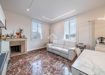 Trilocale Viale Martiri della Libertà, Modena (zona Centro Storico) - foto 28