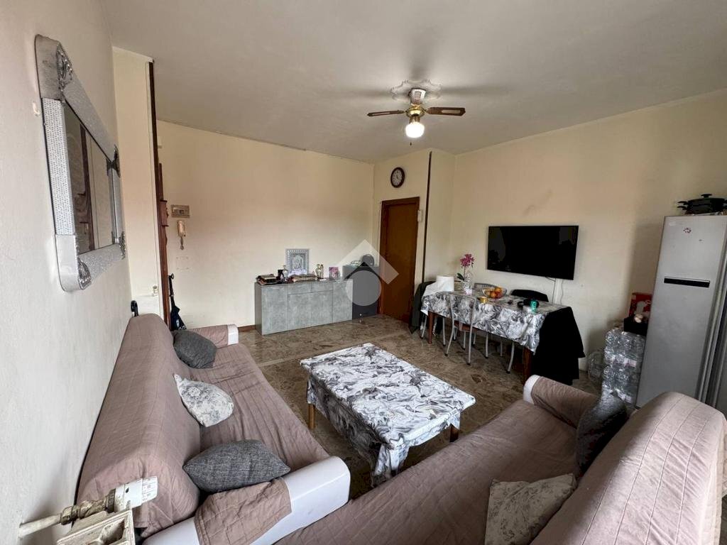 Three-room apartment Via Giacomo Leopardi, Vaprio d'Adda - photo 3