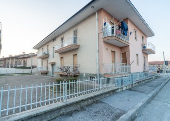 Three-room apartment via del portico, Cuneo - photo 2