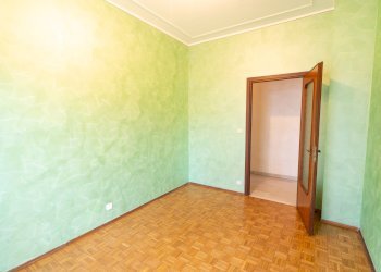Three-room apartment via del portico, Cuneo - photo 13