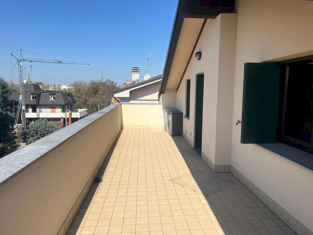 Three-room apartment Via monte sabotino, Paderno Dugnano - photo 2