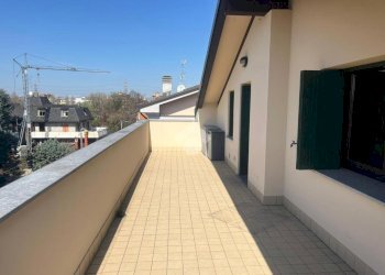 Three-room apartment Via monte sabotino, Paderno Dugnano - photo 2