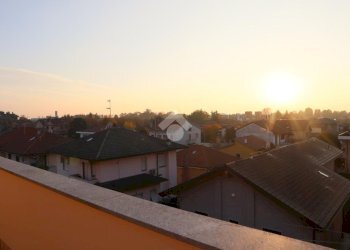 Three-room apartment Via monte sabotino, Paderno Dugnano - photo 3