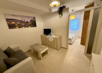 Two-room apartment Via Mola, Vinovo - photo 1