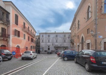 Foto 2 - Rustico Piazza Guglielmo Marconi
 
25, Monte San Giovanni Campano - foto 2