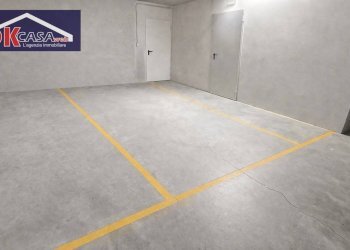 Foto 2 - Box Via San Giacomo, Monfalcone - photo 2