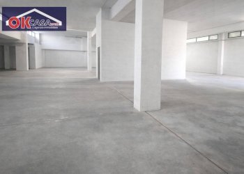 Foto 3 - Box Via San Giacomo, Monfalcone - photo 3