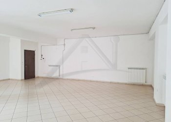 Foto 17 - Locale Commerciale Via Giancandido Pastorelli
 
16A, L'Aquila - foto 17