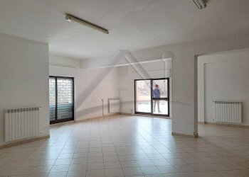 Foto 18 - Locale Commerciale Via Giancandido Pastorelli
 
16A, L'Aquila - foto 18