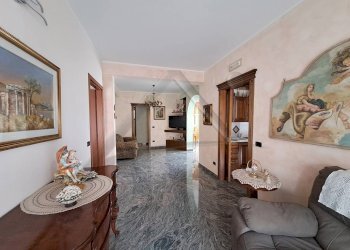 Foto 21 - Villa Via Cappadocia
 
4, L'Aquila - foto 21