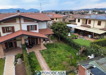 Foto 2 - Semi-detached house Cazzago San Martino - photo 2