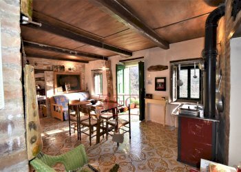 Foto 10 - Apartment Località Campodarte
 
22, Montefortino - photo 10