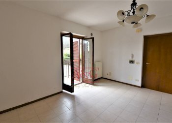 Foto 6 - Quadrilocale Via G. Puccini
 
12, Sarnano - foto 6