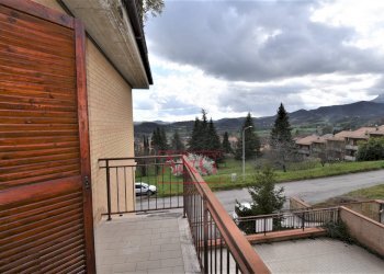 Foto 14 - Quadrilocale Via G. Puccini
 
12, Sarnano - foto 14